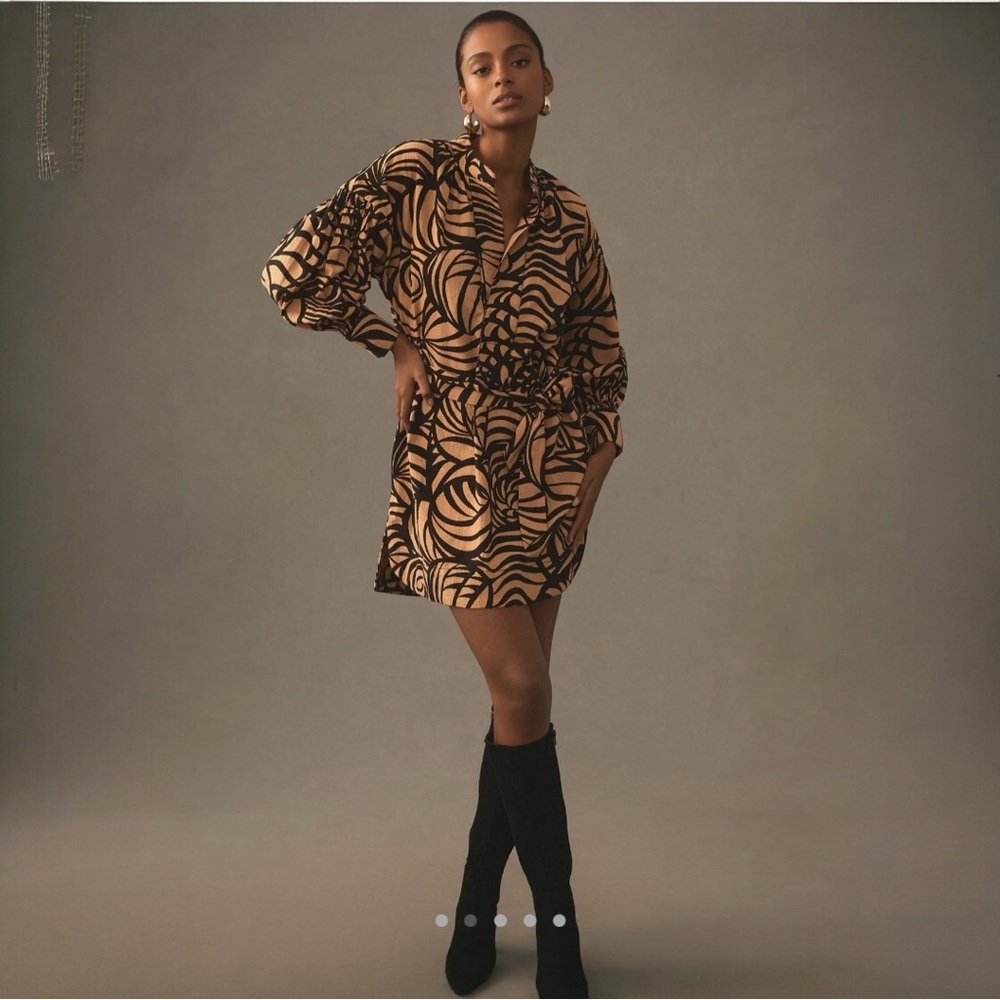 Anthropologie Long-Sleeve Printed Tunic Mini Dress Tan Black sundress Anthro M